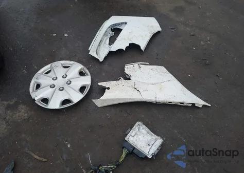 2018 Ford Focus S from USA, damaged, VIN 1FADP3E21JL276430